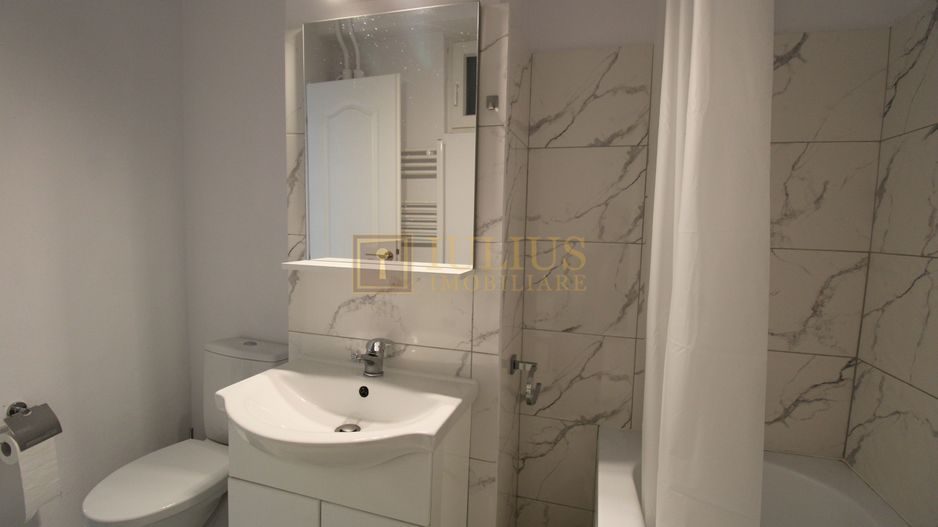 3 camere decomandate, balcon generos de 17 mp, bloc modernizat-Gh Lazăr - Poză 31