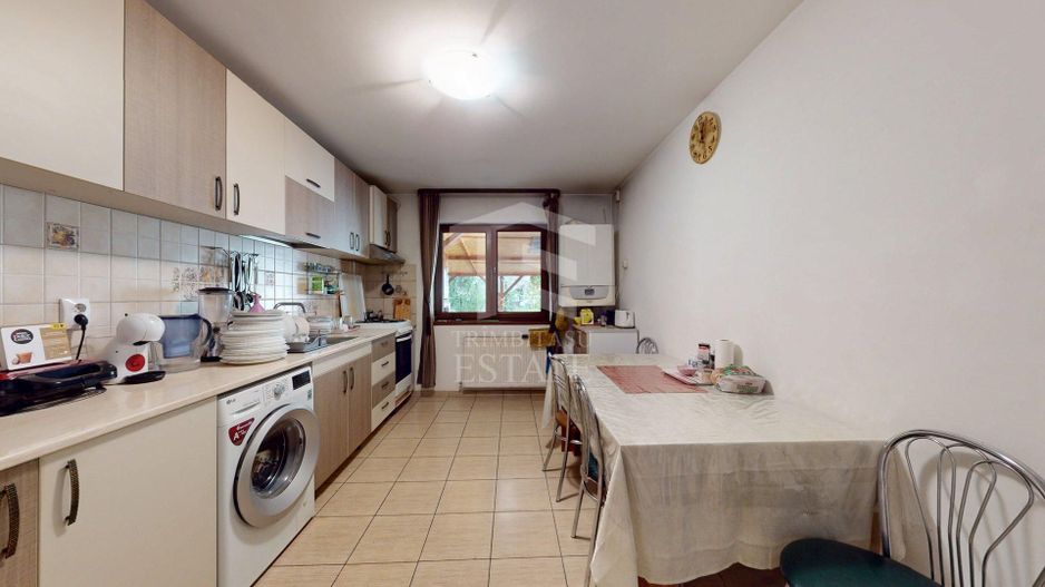 ANDRONACHE - Escalei | Casa individuala 9 camere | an 2014 | teren 260 - Poză 24