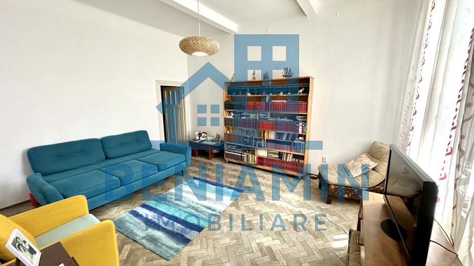 Apartament 107mp-Vizavi de Primarie-Etaj 2-Casa alba-Foarte spatios - Poză 1