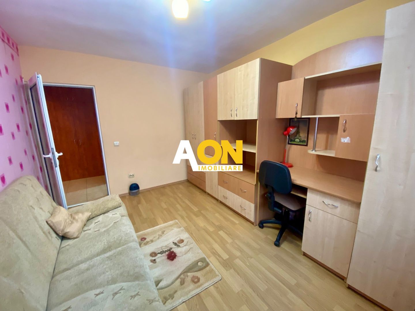 Apartament 2 Camere, Complet Mobilat,  Loc de Parcare, Cetate - Poză 5