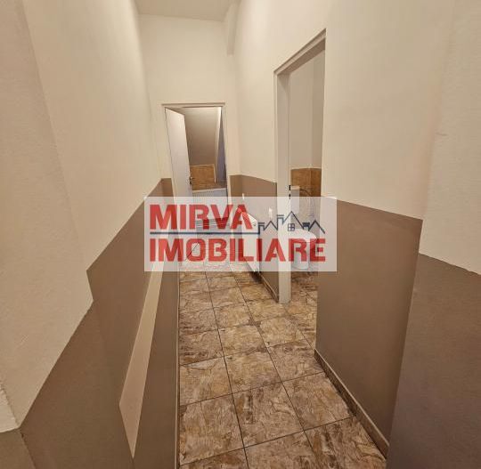 🏢 Spațiu de birouri – 5 camere, 3 băi – Mansardă vilă, Central - Poză 19
