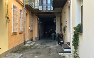 Apartament in casa spațios la doar 5-7 minute de Centrul Istoric - Poză 23