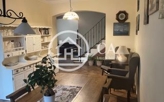 Casa P+M cu 4 camere de inchiriat în zona Centrală, Oradea - Poză 3