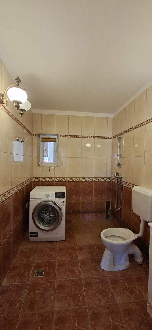 Casa individuala cu 4 camere - zona Kaufland/Dumbravita - Poză 11