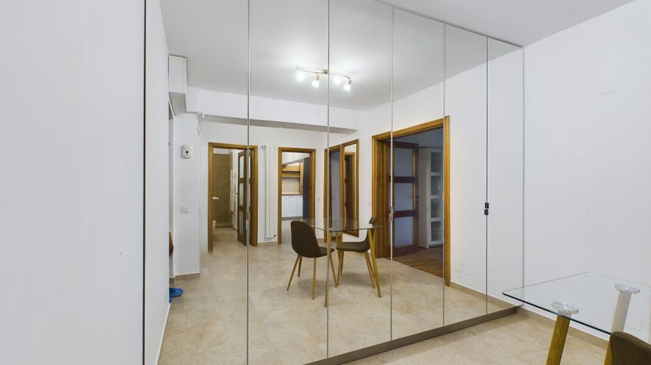 Apartament Modern de 2 Camere Bulevardul Unirii - Poză 3