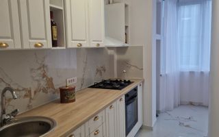 Apartament  Universitate // Centrul Vechi - Poză 1