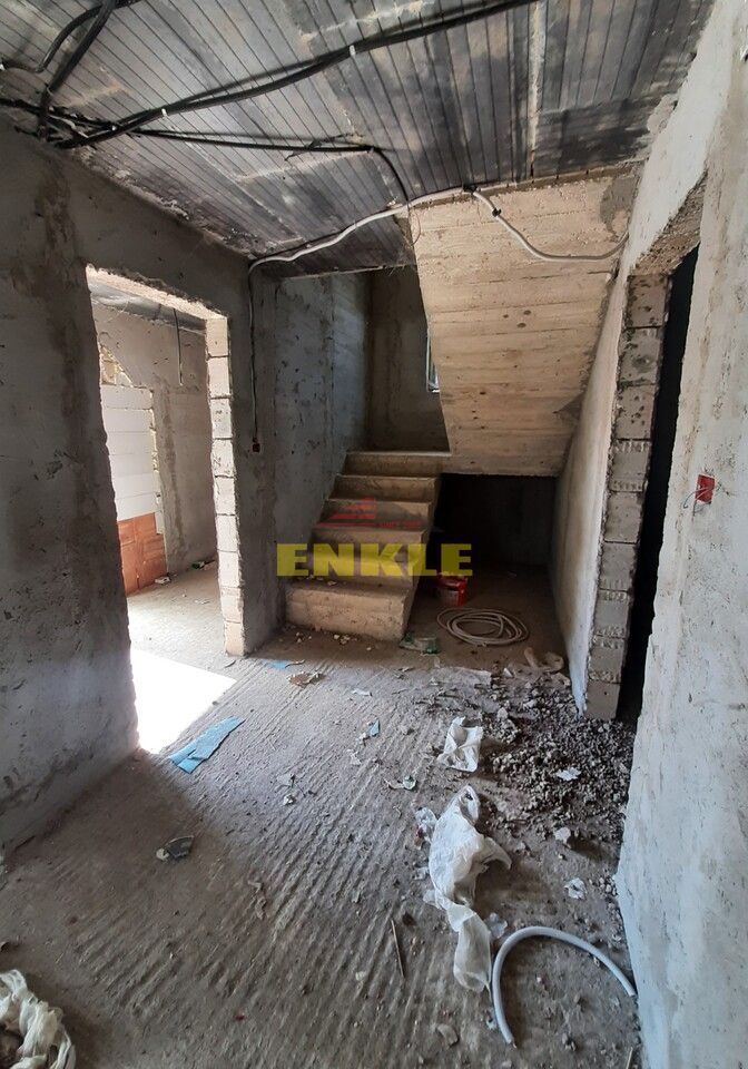 Casa cu 4 camere, 170 mp P+etaj , pret 99000 euro neg - Poză 4