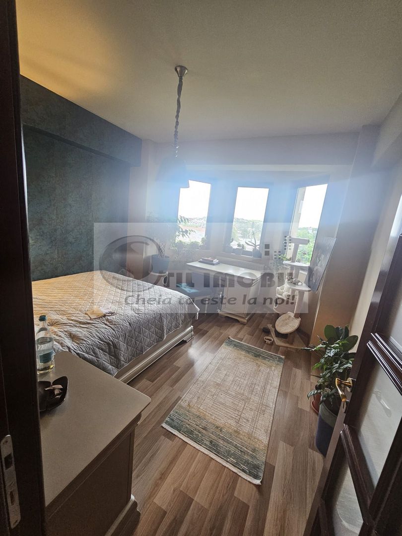 Apartament 2 camere, renovat,mobilat complet, parcare inclusa - Poză 5