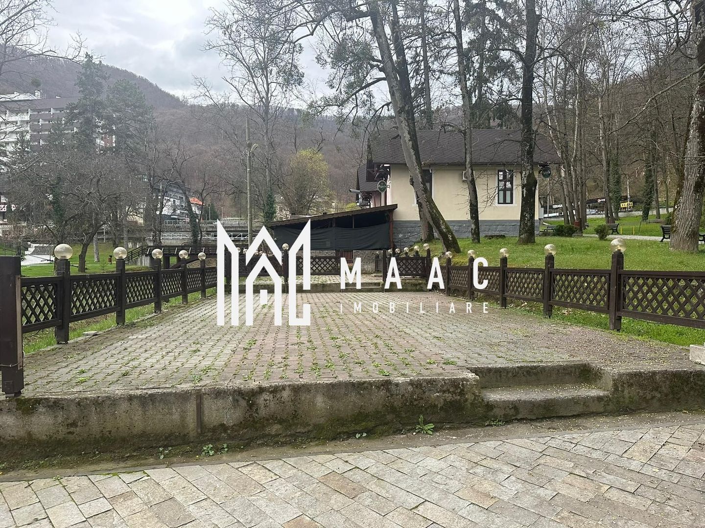 Clădire comercială de vânzare | Călimănești | restaurant - Poză 6