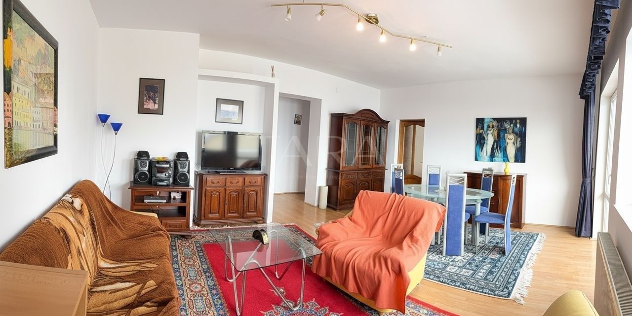 Apartament spațios, mobilat modern, cu parcare și garaj– zona Câmpului - Poză 2