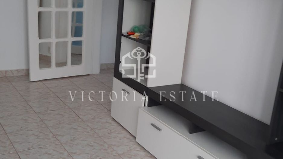 Apartament 2 camere,etaj 2,vest.disponibil - Poză 1