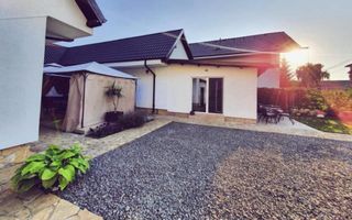 Pensiune 9 camere zona Mamaia-Sat/ Hanul cu Peste - Poză 10