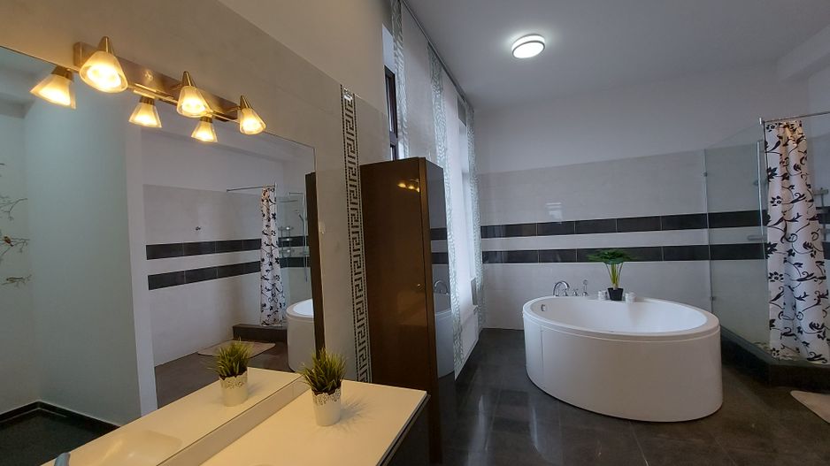 Superb penthouse | Free View | Baneasa Forest | 4 parking spaces - Poză 18