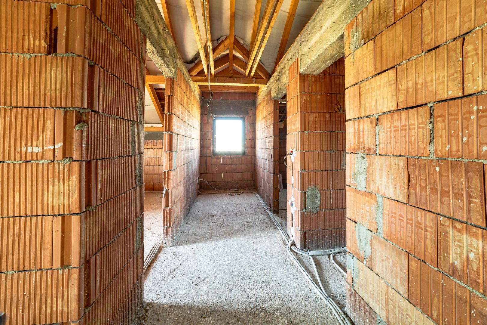 Vandut Vilă la cost de construcție în Fântânele - Poză 8