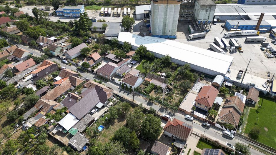 Loc de casă în Poltura Arad - Poză 17