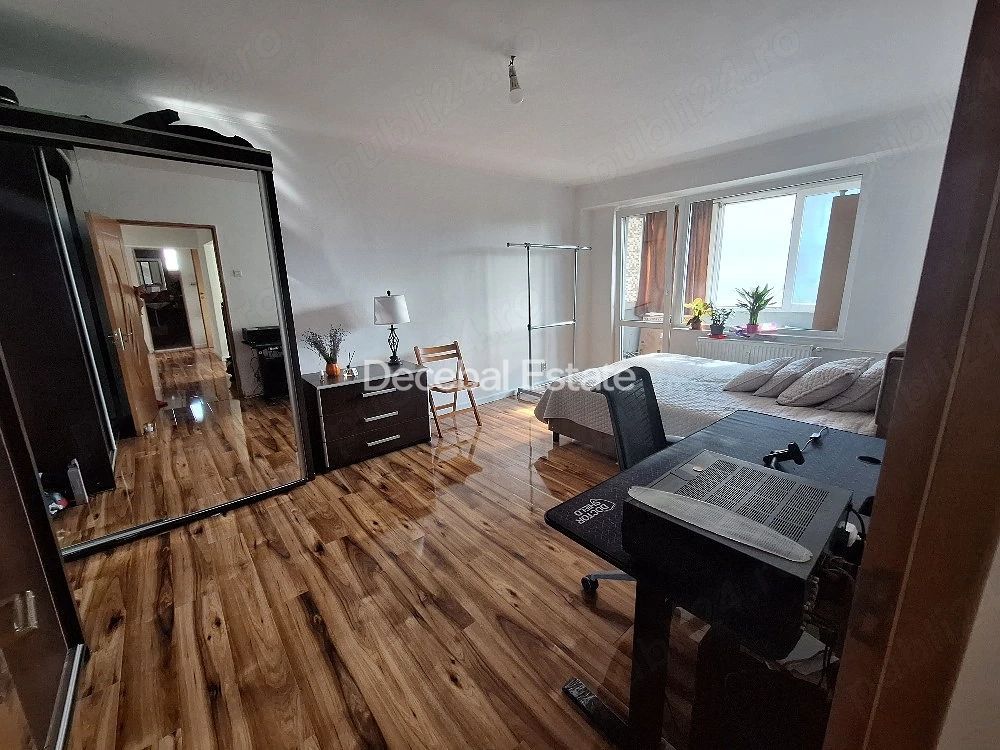 Apartament 2 camere Titan 58 mp etaj 8/10 1978 - Poză 1