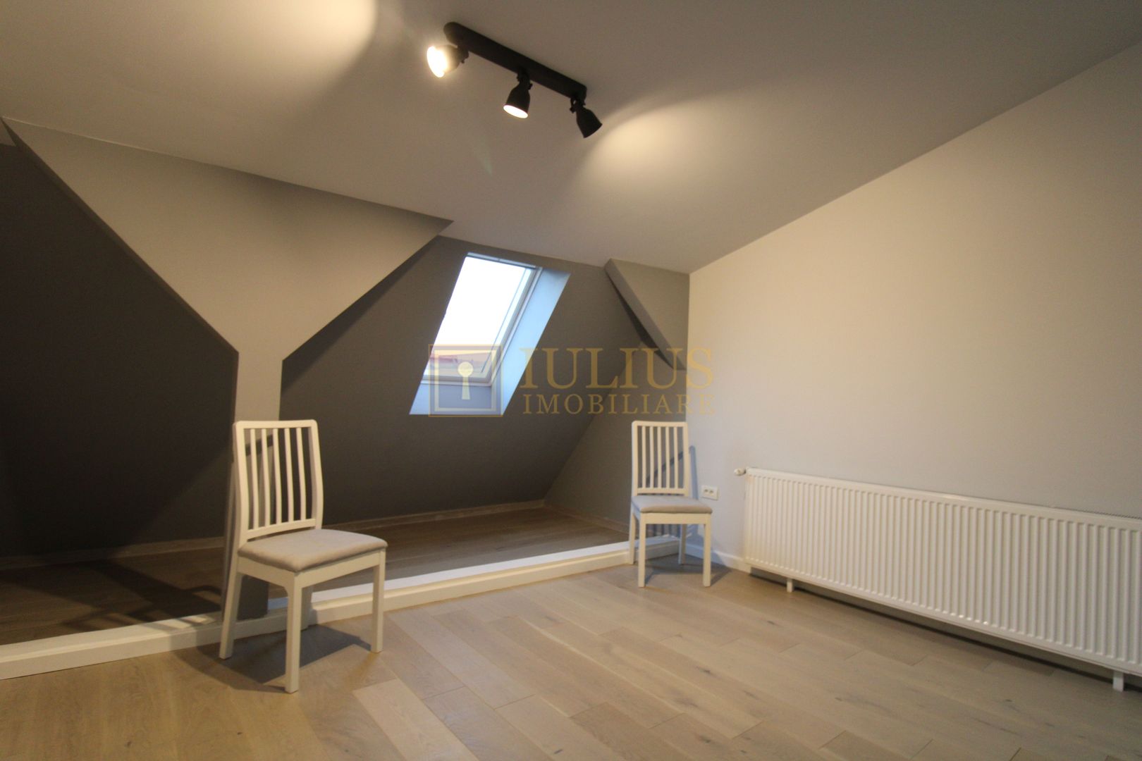 CHELTUIELI INCLUSE 1 Camera , mobilat modern - Poză 4