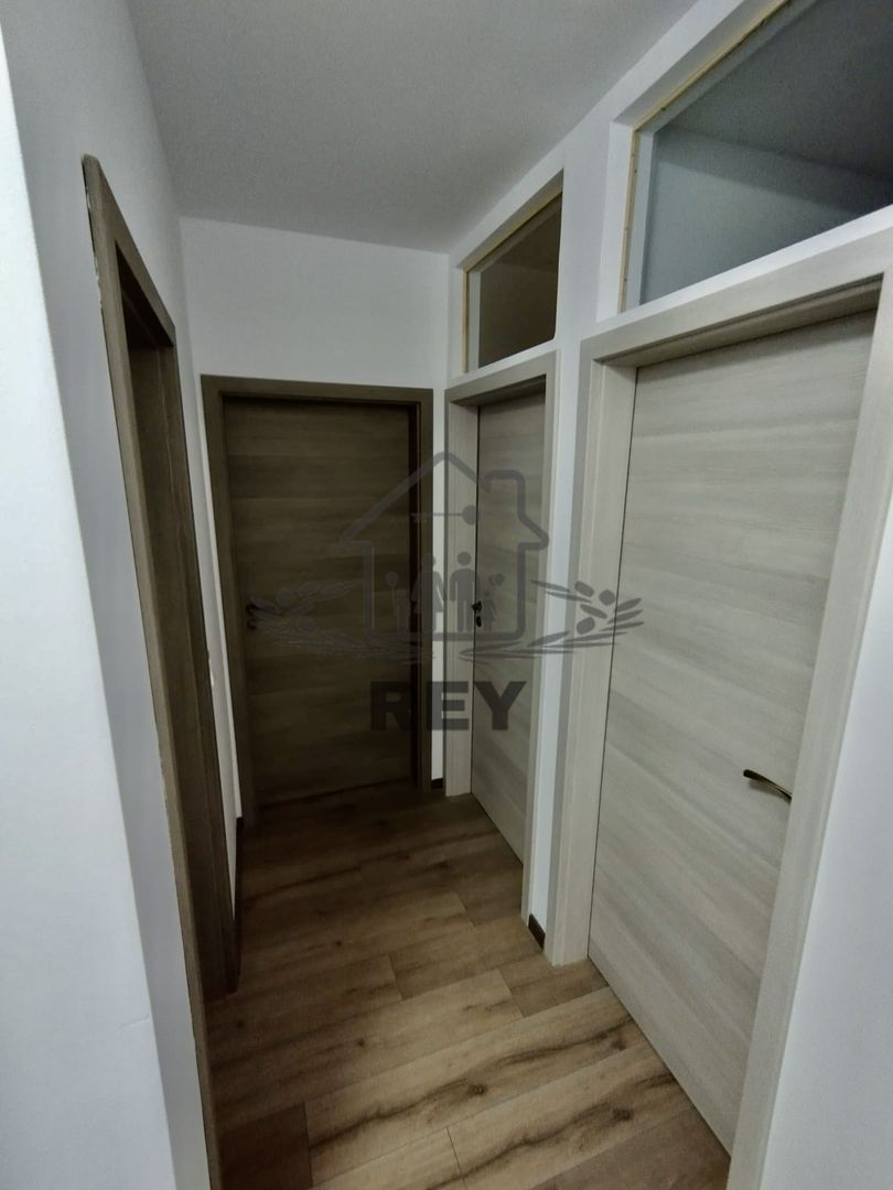 Vând ap. 2 cam. decomandate confort I+ loc parcare demisol - Poză 6