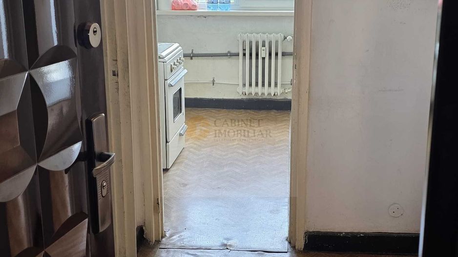 2 Cam ~ Drumul Taberei Parc ~ 50mp ~ 8/9 ~ - Poză 2