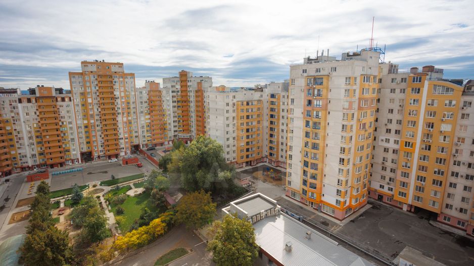 Spre vînzare apartament spațios, 2 dormitoare și living, sec. Botanica - Poză 31