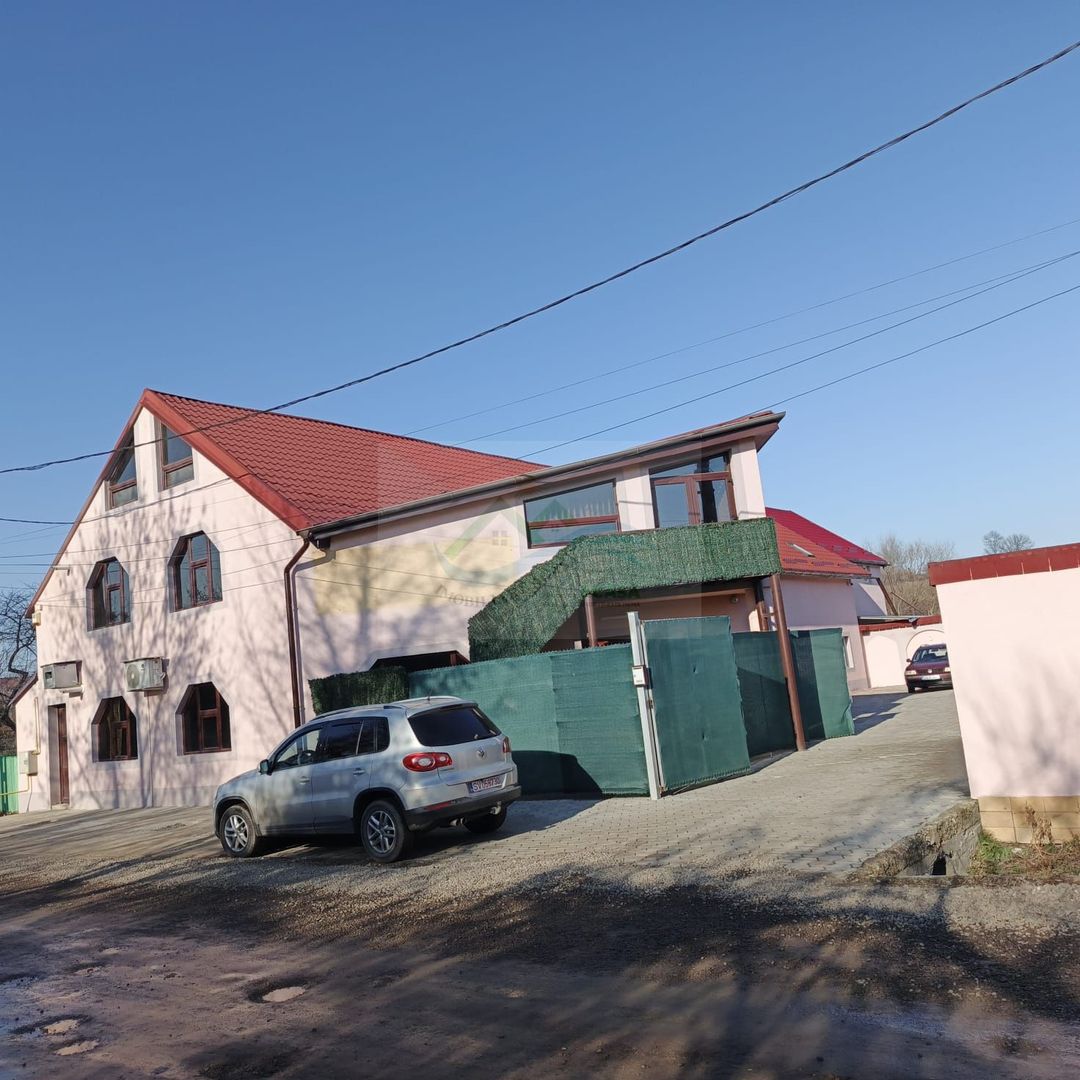 Pensiune/Unitate de cazare/Vila Burdujeni Suceava - Poză 2