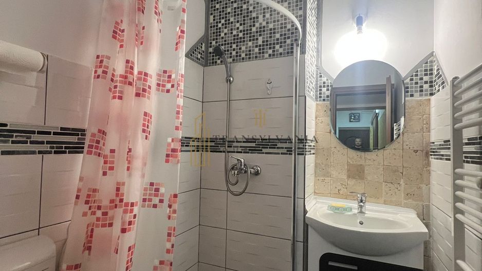 Apartament 2 camere, decomandat - Poză 9