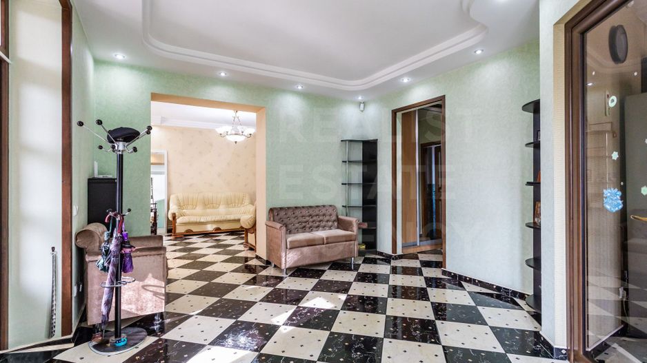 Vânzare, casă, 3 nivele, 200 mp + 10 ari, str. Gura Văii, Rîșcani - Poză 13