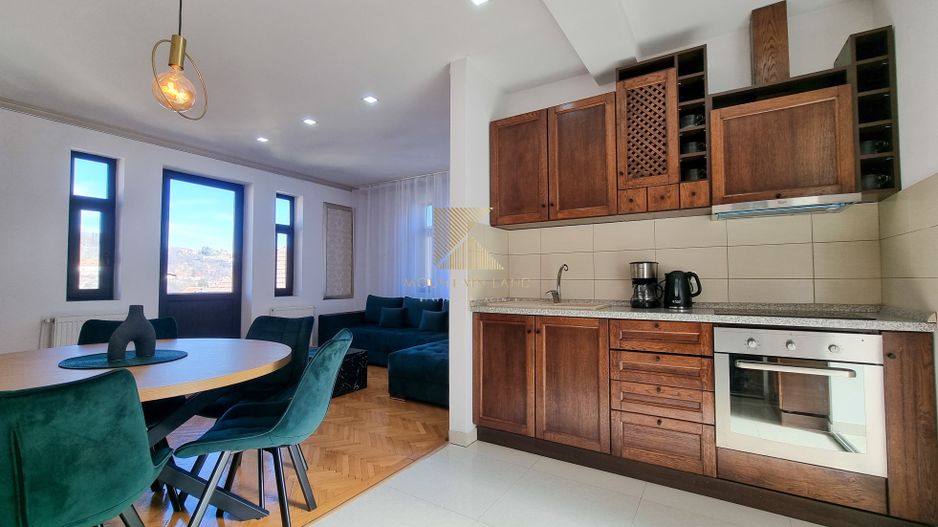 Apartament 3 camere – mobilat complet, vedere superbă,  Centrul Istori - Poză 8