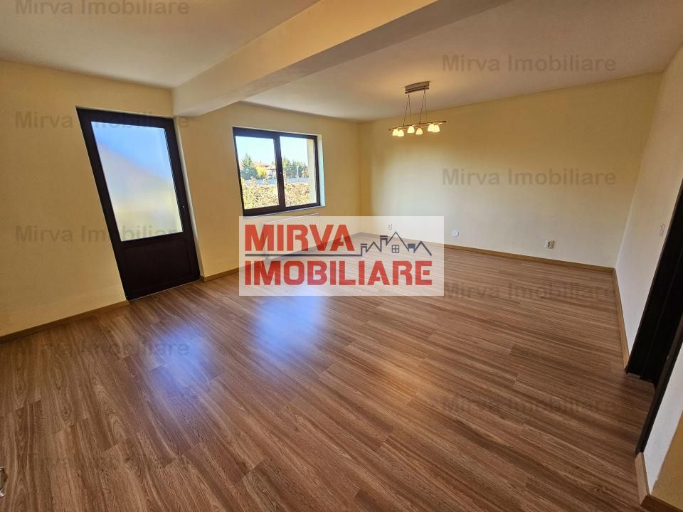 Vanzare vila 4 camere, in Zahanaua-Lacul Verde, zona exclusivista - Poză 58