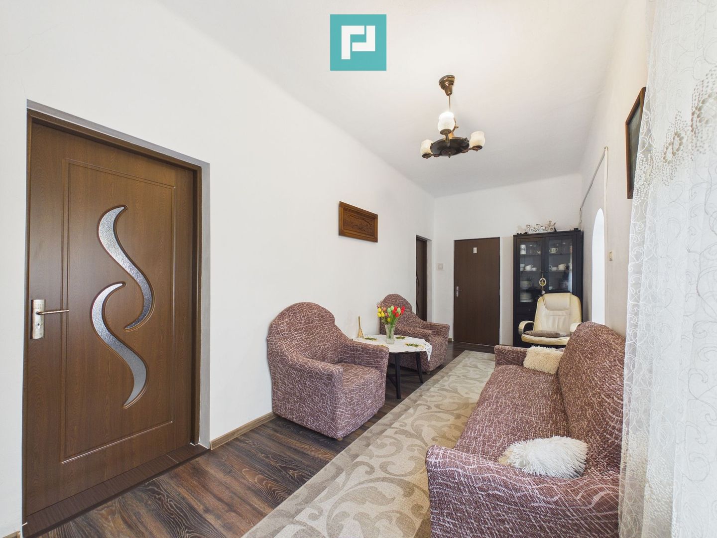 Casă 3 camere, 544 mp teren, Gai, curte + garaj - Poză 4