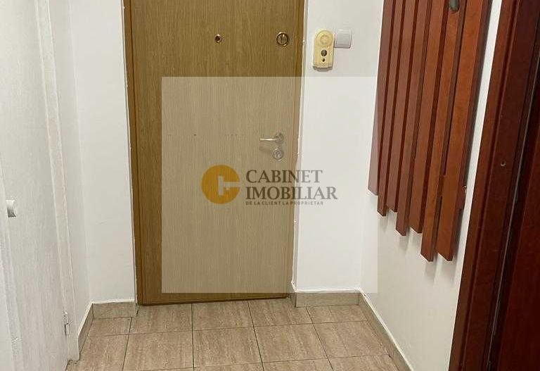 2 Camere - 51MP | Credit | Metrou Lujer la 5 minute - Poză 4