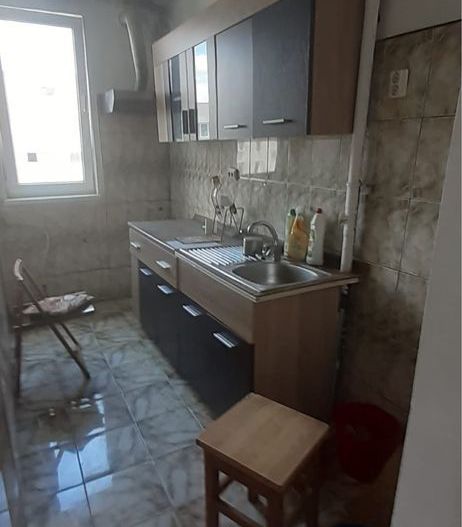 De vanzare Apartament 4 Camere Drumul Taberei - Parc - Poză 4