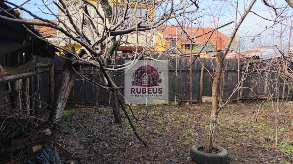 Casa cu personalitate in Calomfirescu – spatiu, liniste si teren gener - Poză 31