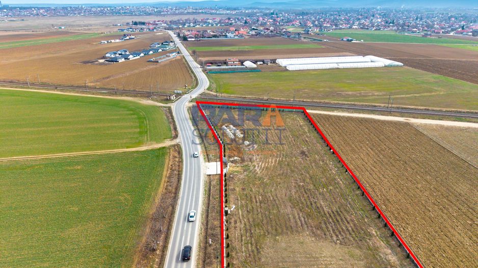 Teren 7.092 mp cu PUZ aprobat + Autorizatie / investiție autostrada A7 - Poză 1