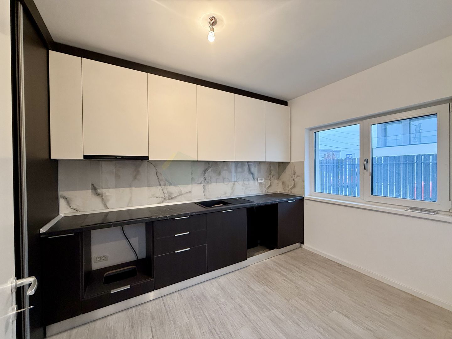 Vila individuala 4 camere | Scoala Americana | Pompa de caldura - Poză 23