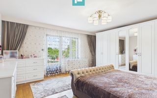 Vilă cu 7 camere de vânzare în zona Central - Poză 55