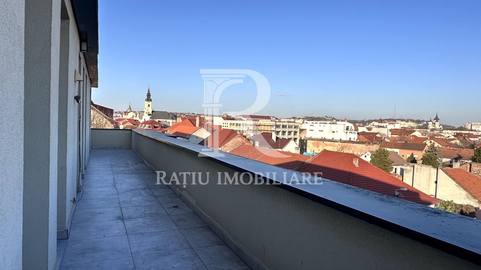 Penthouse cu 3 camere | Ultracentral | Oradea - Poză 15