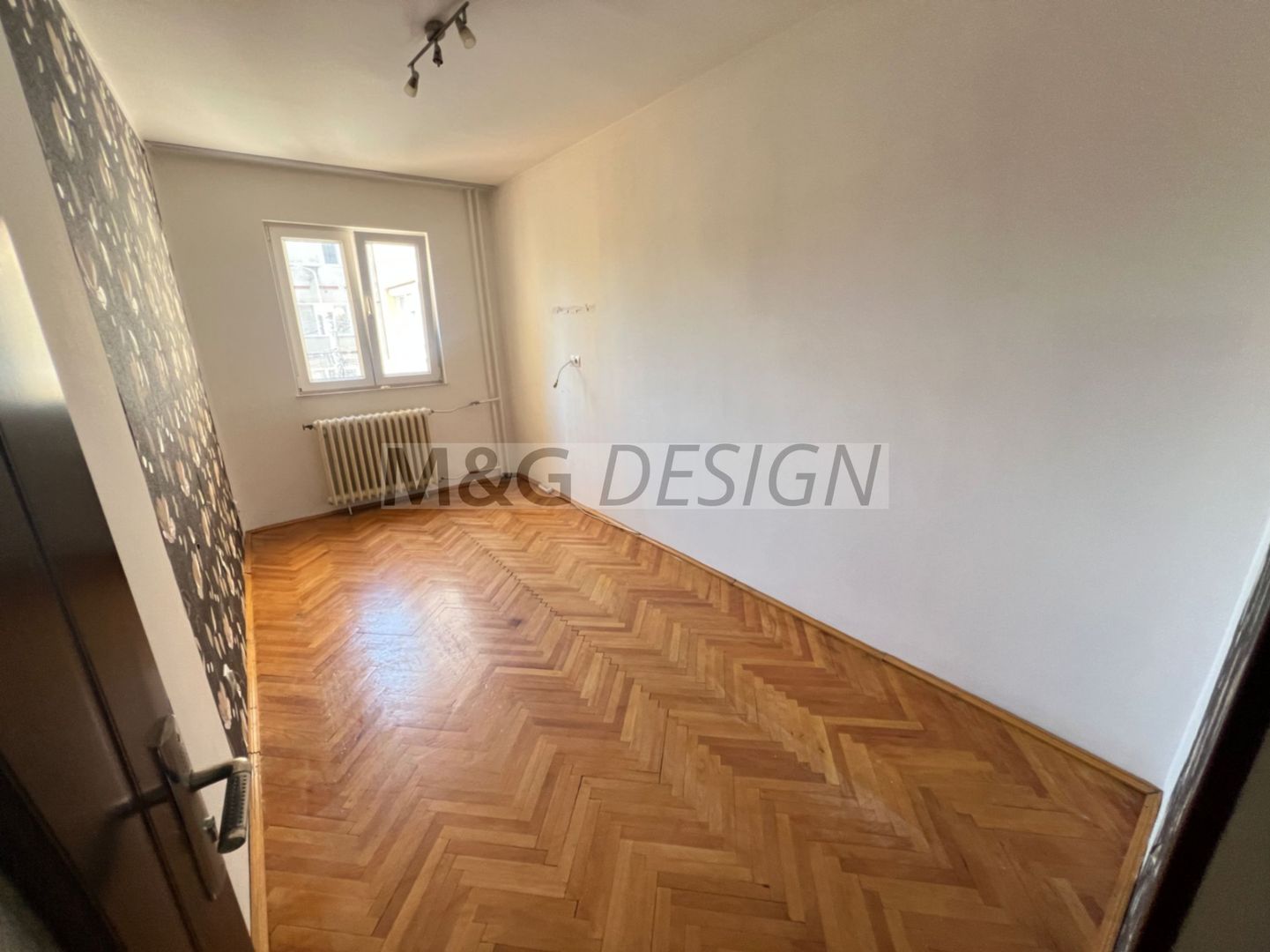 ETAJ 2- Girocului - Judetean, 3 camere , 2 balcoane - Poză 9
