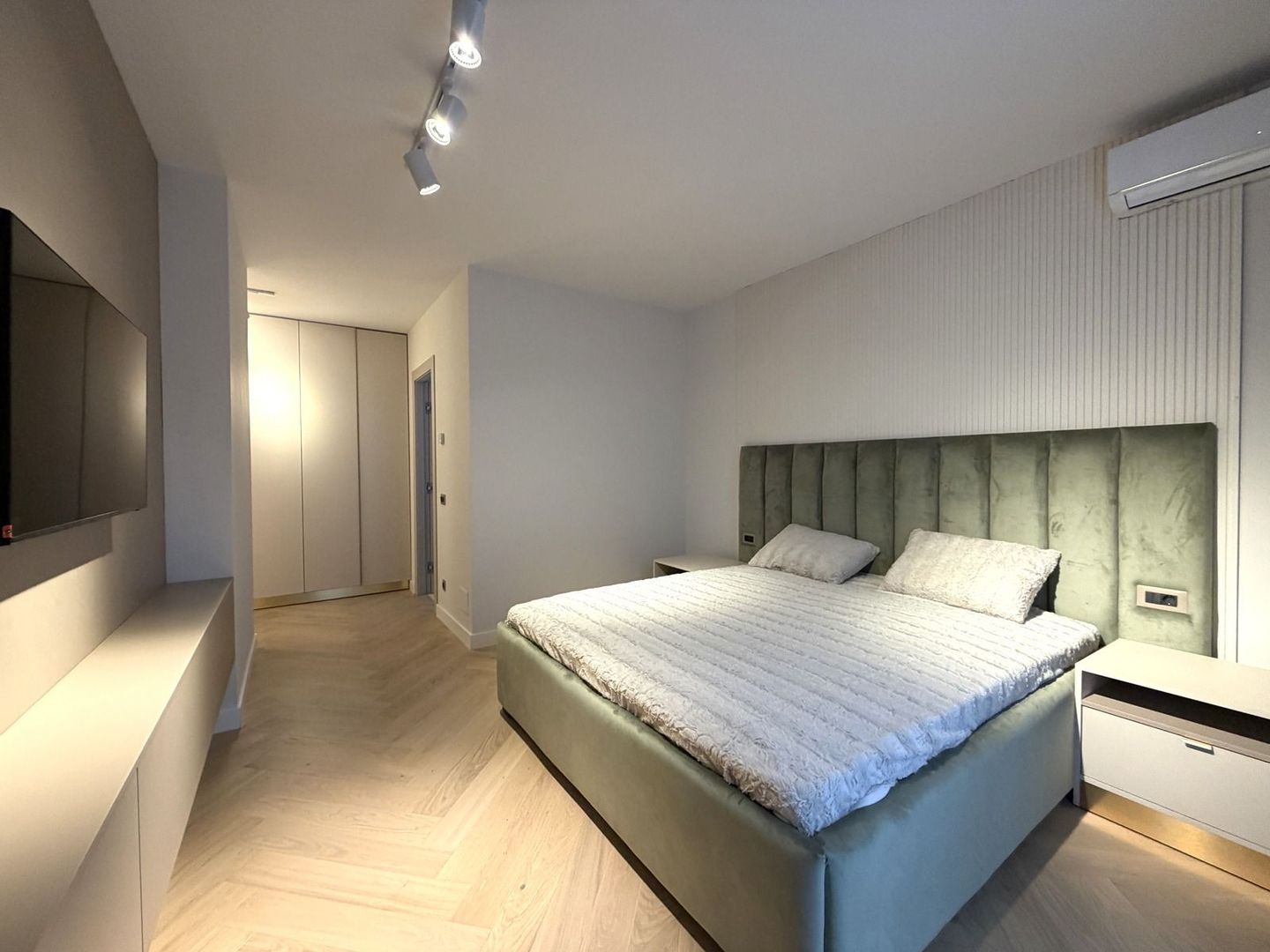 Apartament elegant 3 camere cu gradina | 2 locuri parcare | Pipera-Jollie Ville - Poză 6