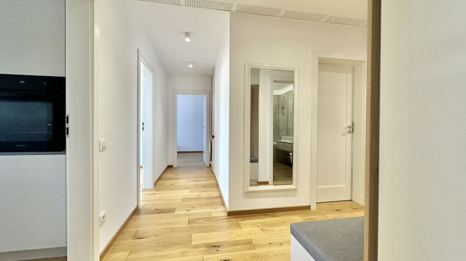 Apartament cu 3 camere decomandat de inchiriat, Urban Plaza - Poză 11