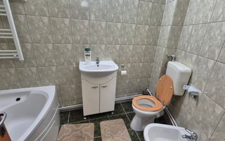Apartament cu 3 camere 76,61 mp - Universitate - Poză 8