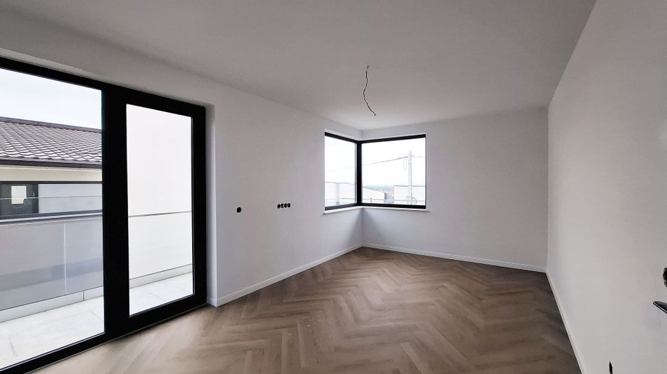 Vila P+1E, cu 4 camere, Paulesti - Poză 9