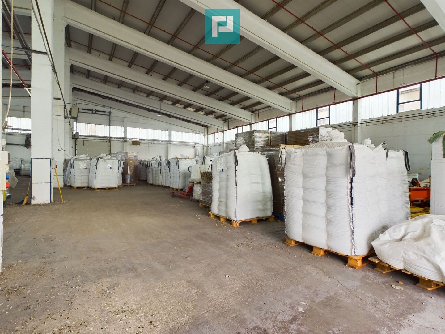 Hală industrială 1354 mp în Arad - Poză 2