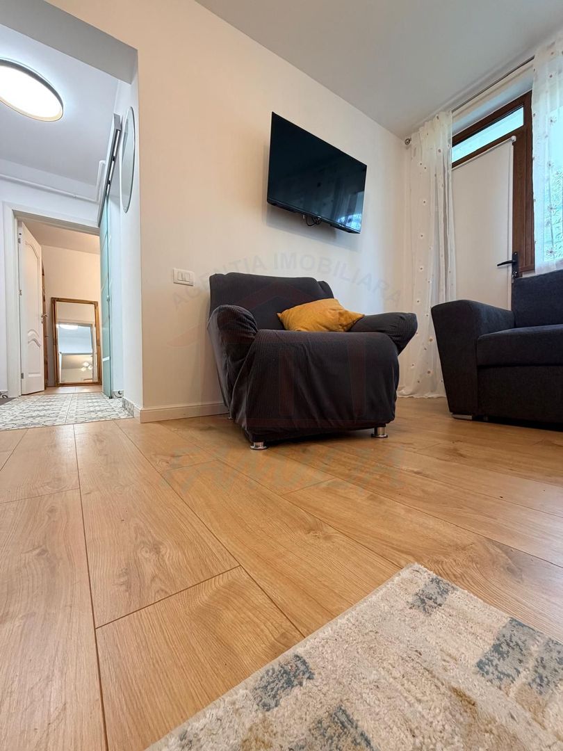 APARTAMENT CU 3 CAMERE DE ÎNCHIRIAT | ETAJ 3 | ȚIGLINA 1 - Poză 14
