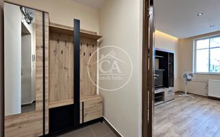 Apartament de vanzare cu 1 camera in zona Rogerius, Oradea - Poză 5