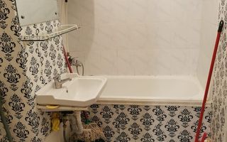 Garsonieră  decomandată cu centrala proprie – la 5 minute de metrou - Poză 8