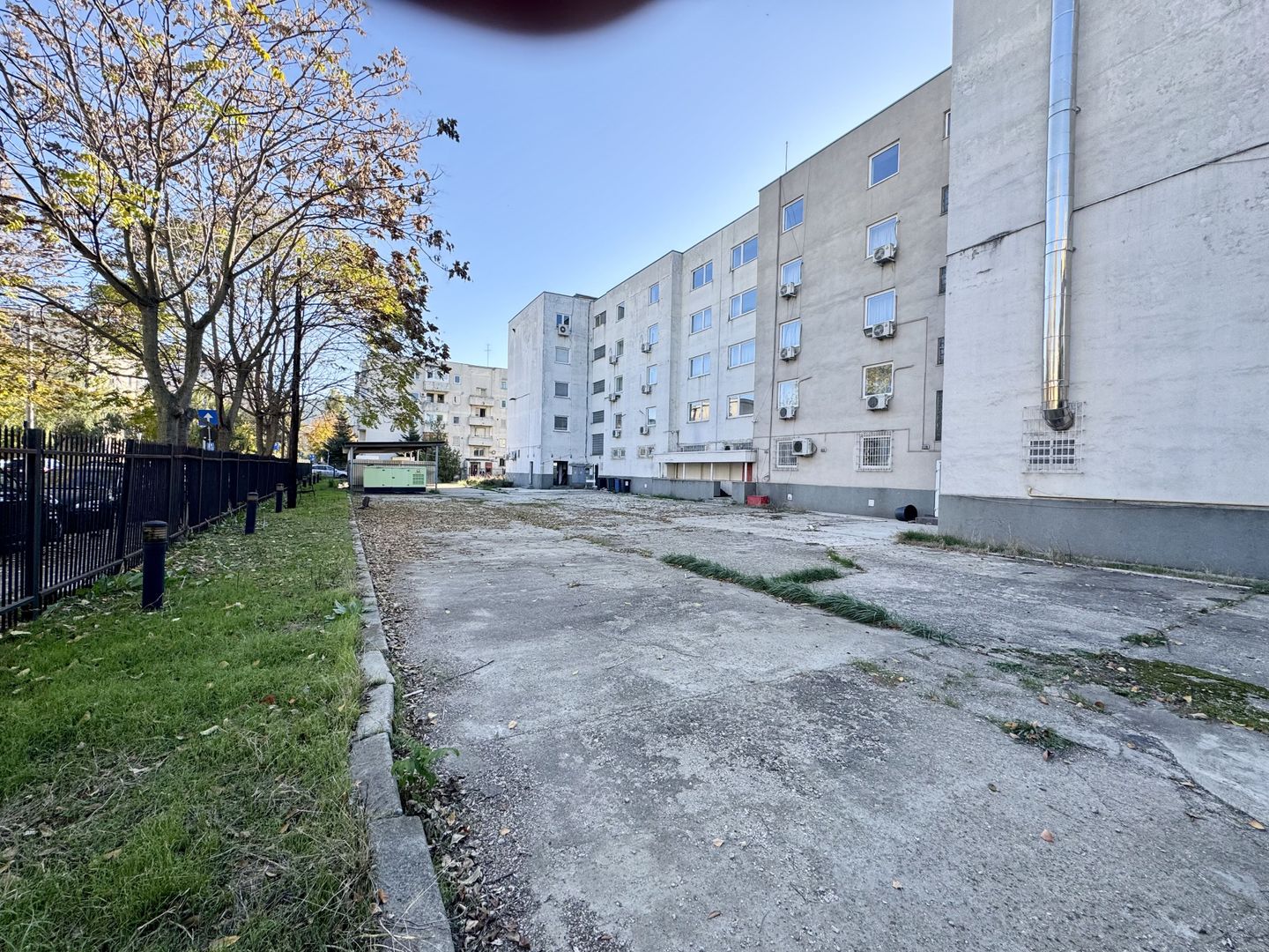 AFACERE - HOTEl (SEMI)RENOVAT de 4 etaje - Floreasca-Barbu Vacarescu - Poză 31