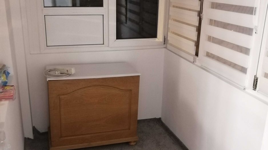 Vanzare apartament 3 camere in Titan, RENOVAT, 5 min metrou Grigorescu si IOR - Poză 8