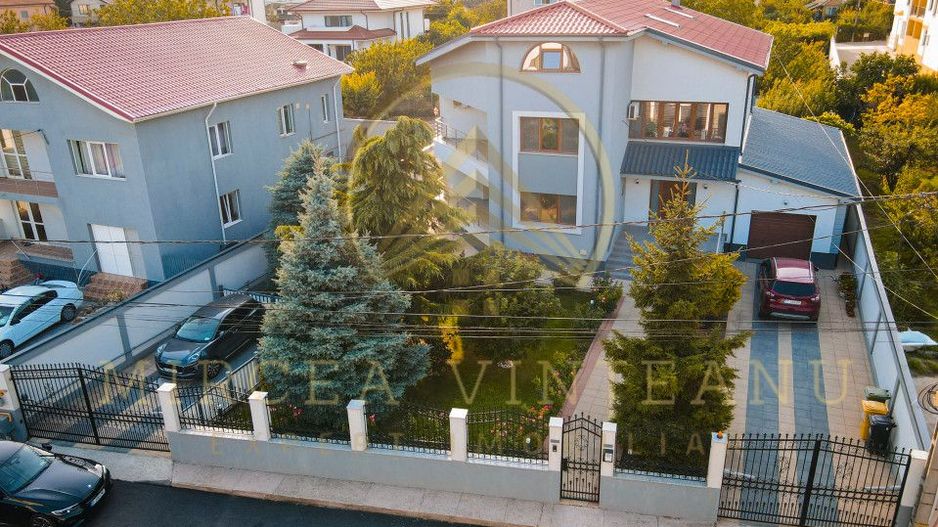 Palazu Mare / Elvila -  Vanzare Vila  D+P+1E cu teren de 996 mp - Poză 2