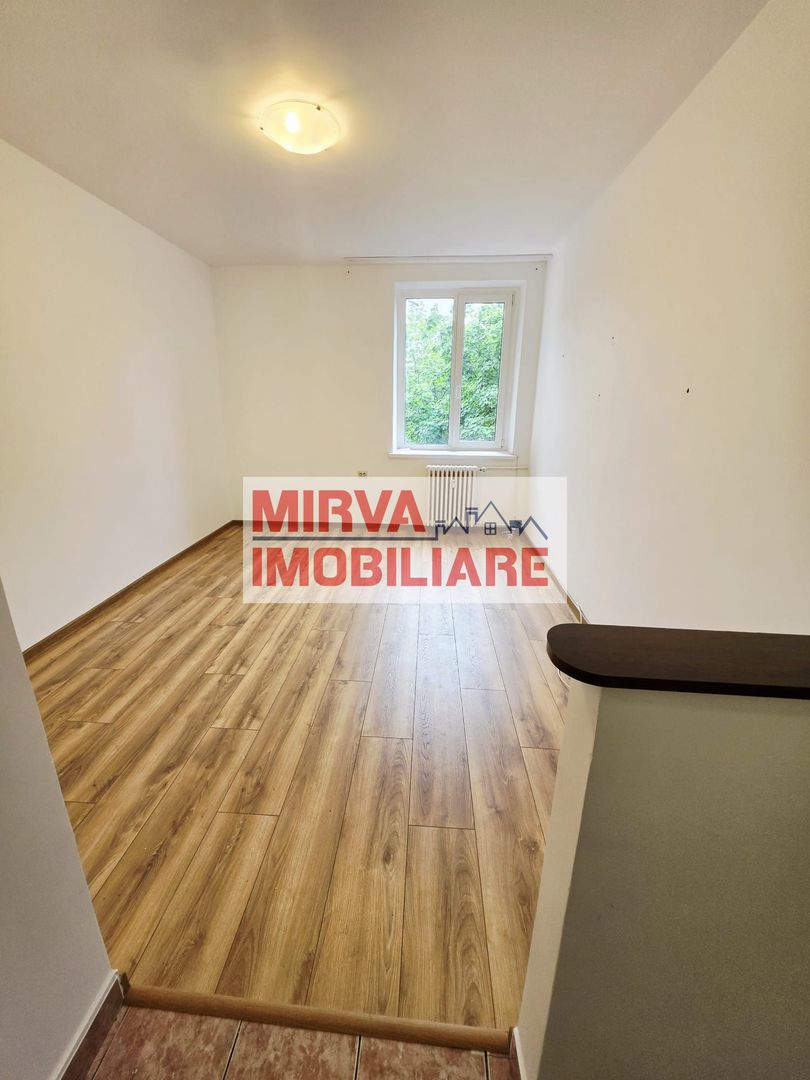 2 camere decomandat | 60 mp utili | Etaj 2 | Zona Sud | Boxă - Poză 3